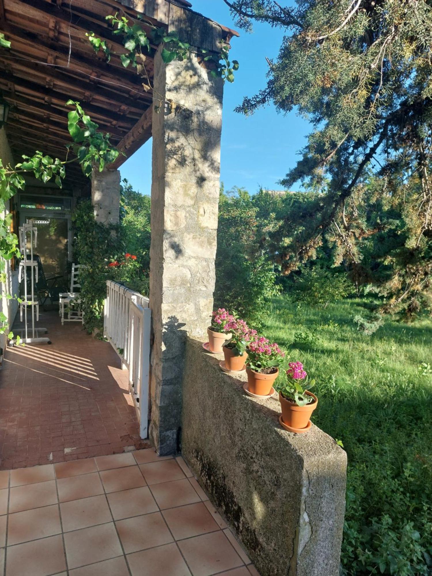 La Maison De Marie-Jeanne - Le Rocher D'Ongles Екстер'єр фото